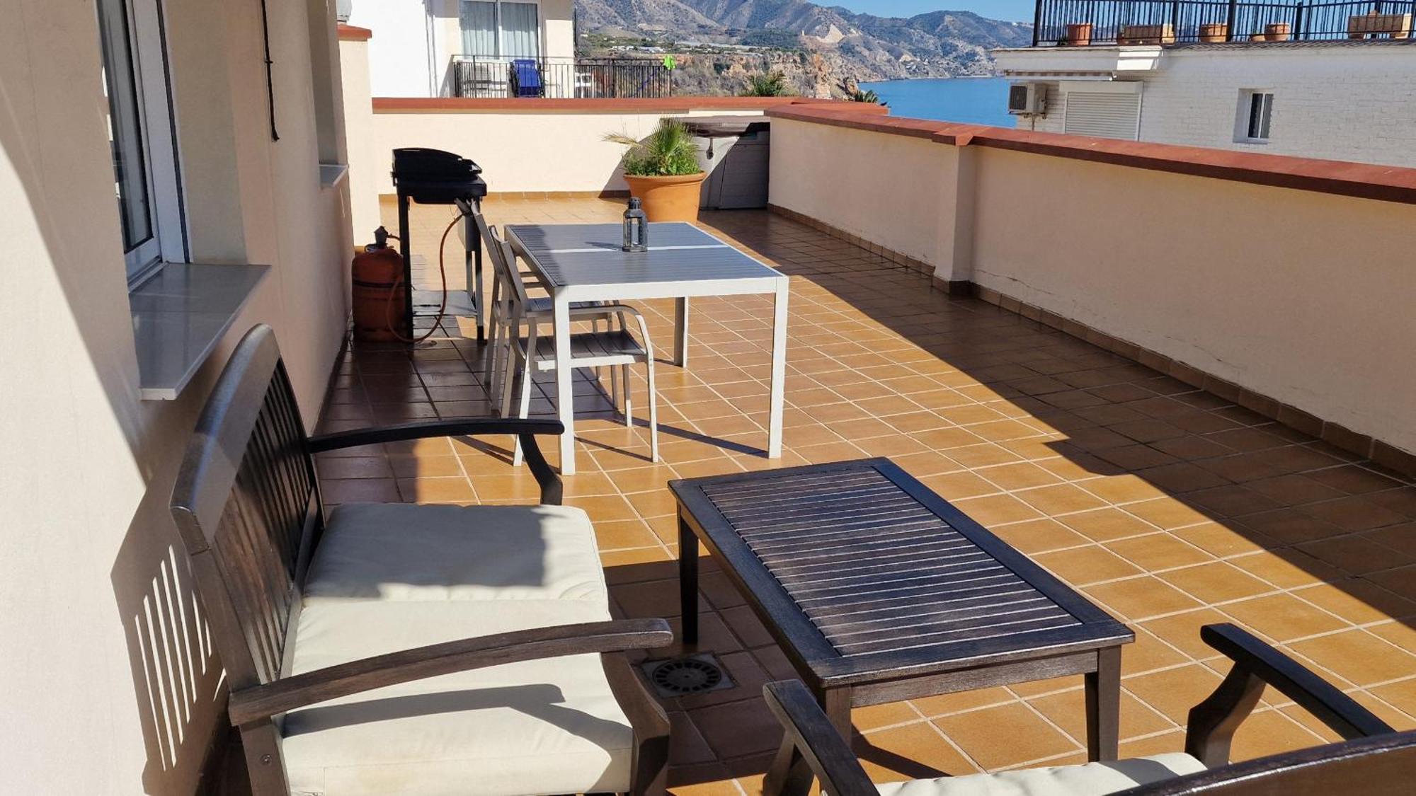 Apartamentos Latin Нерха Екстер'єр фото