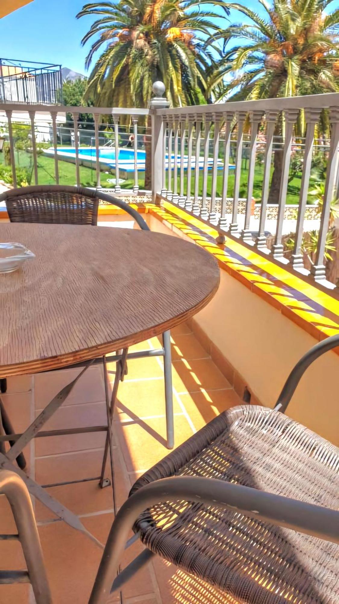 Apartamentos Latin Нерха Екстер'єр фото