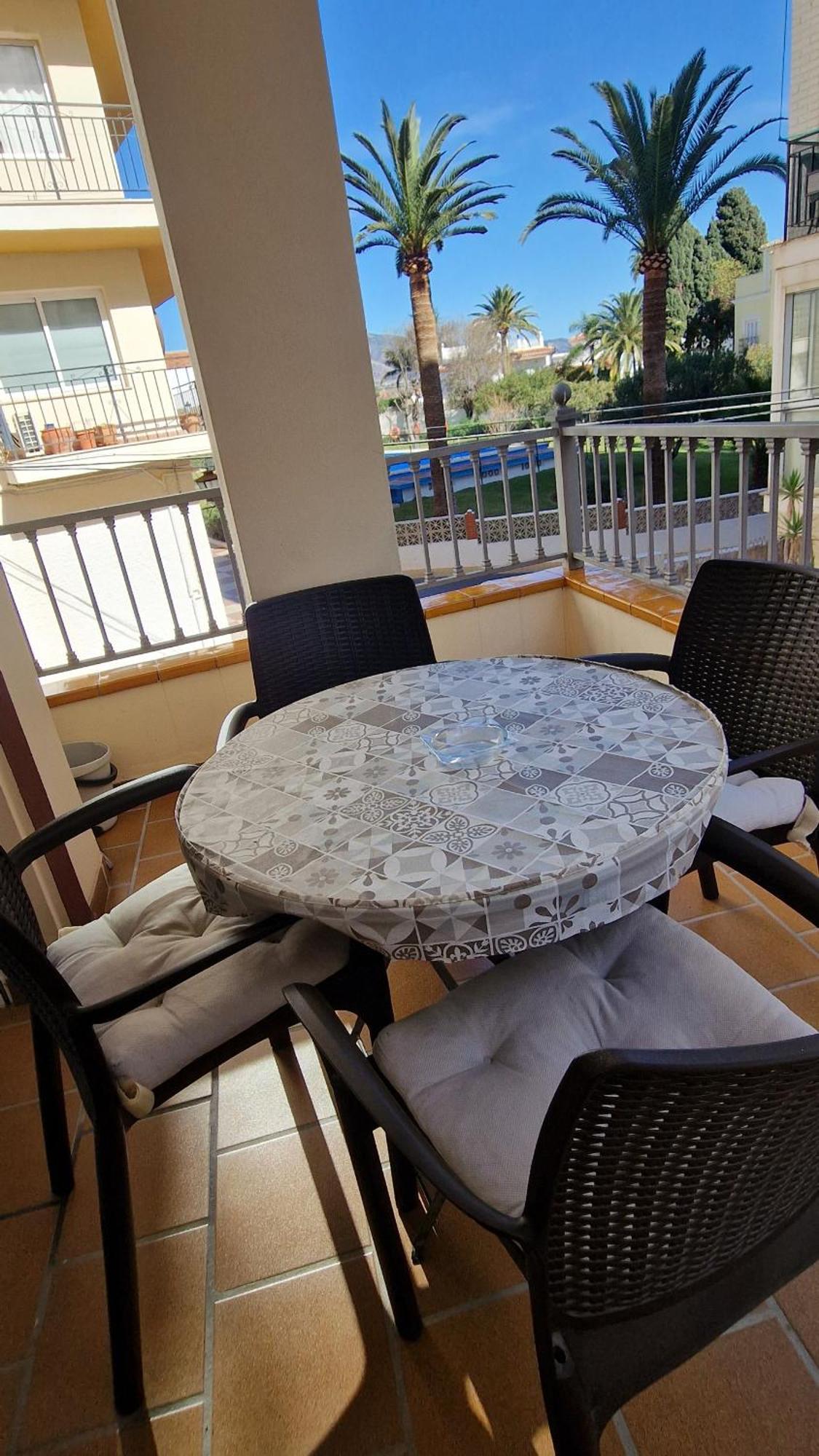 Apartamentos Latin Нерха Екстер'єр фото
