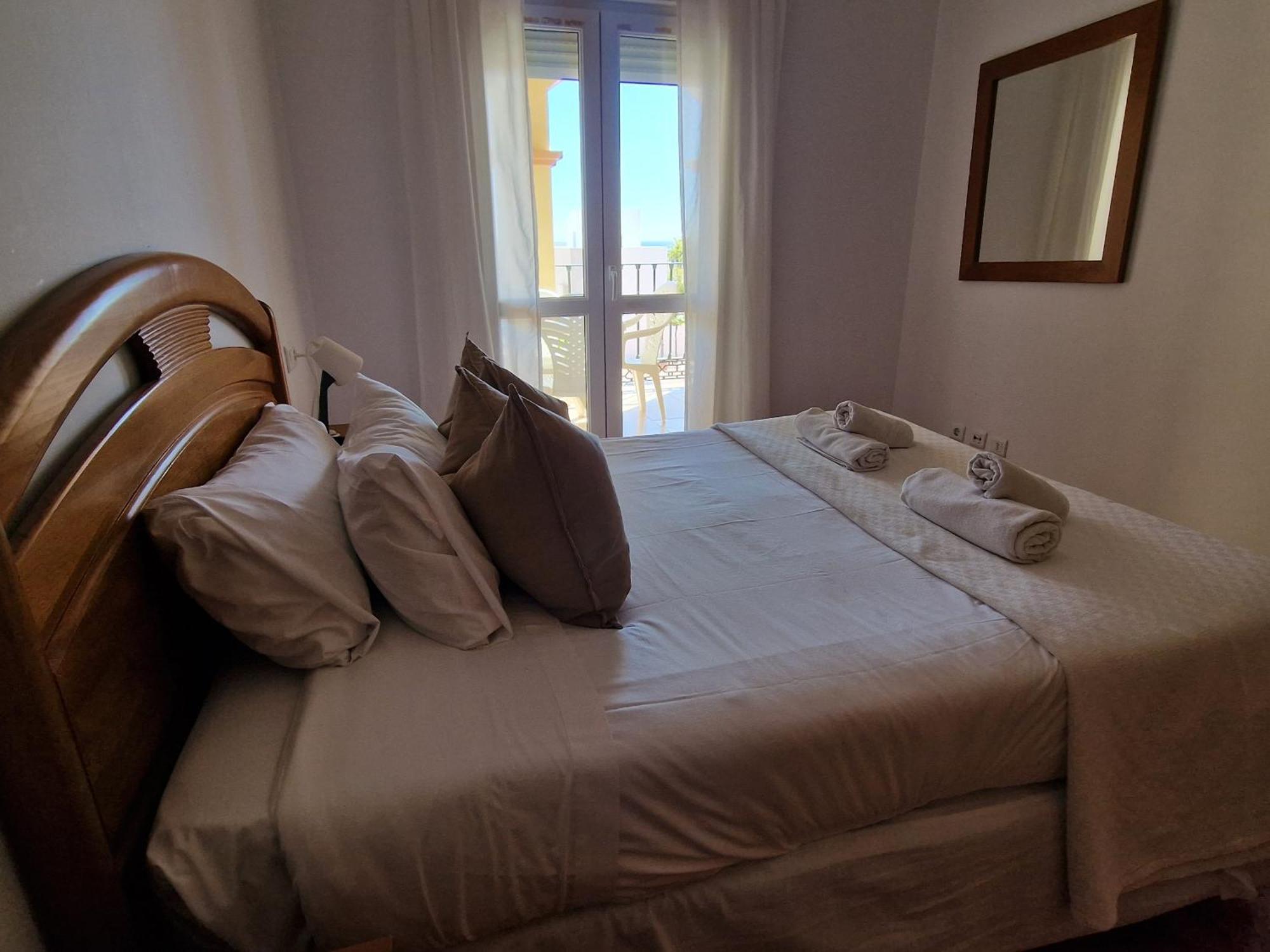 Apartamentos Latin Нерха Екстер'єр фото