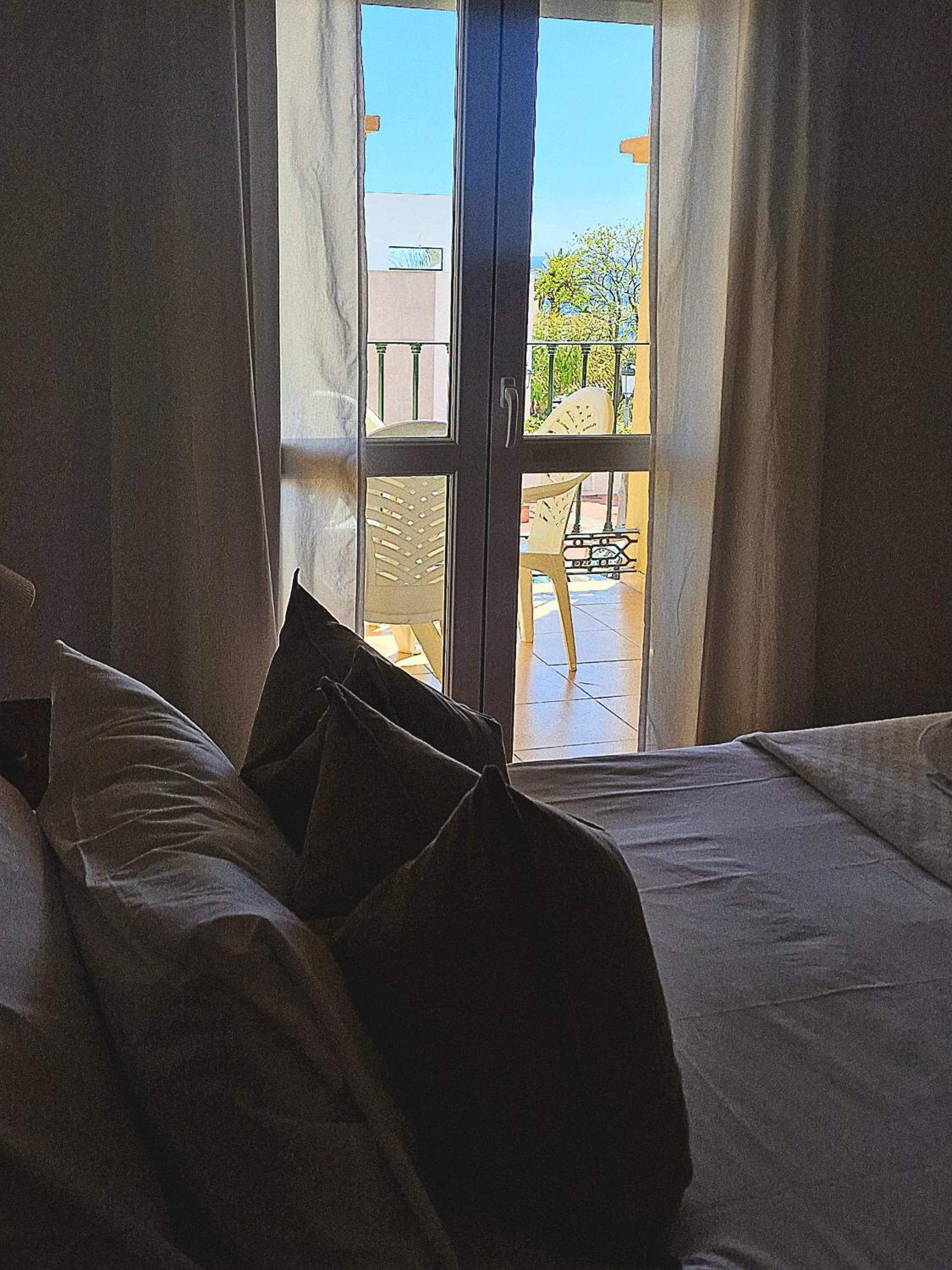 Apartamentos Latin Нерха Екстер'єр фото