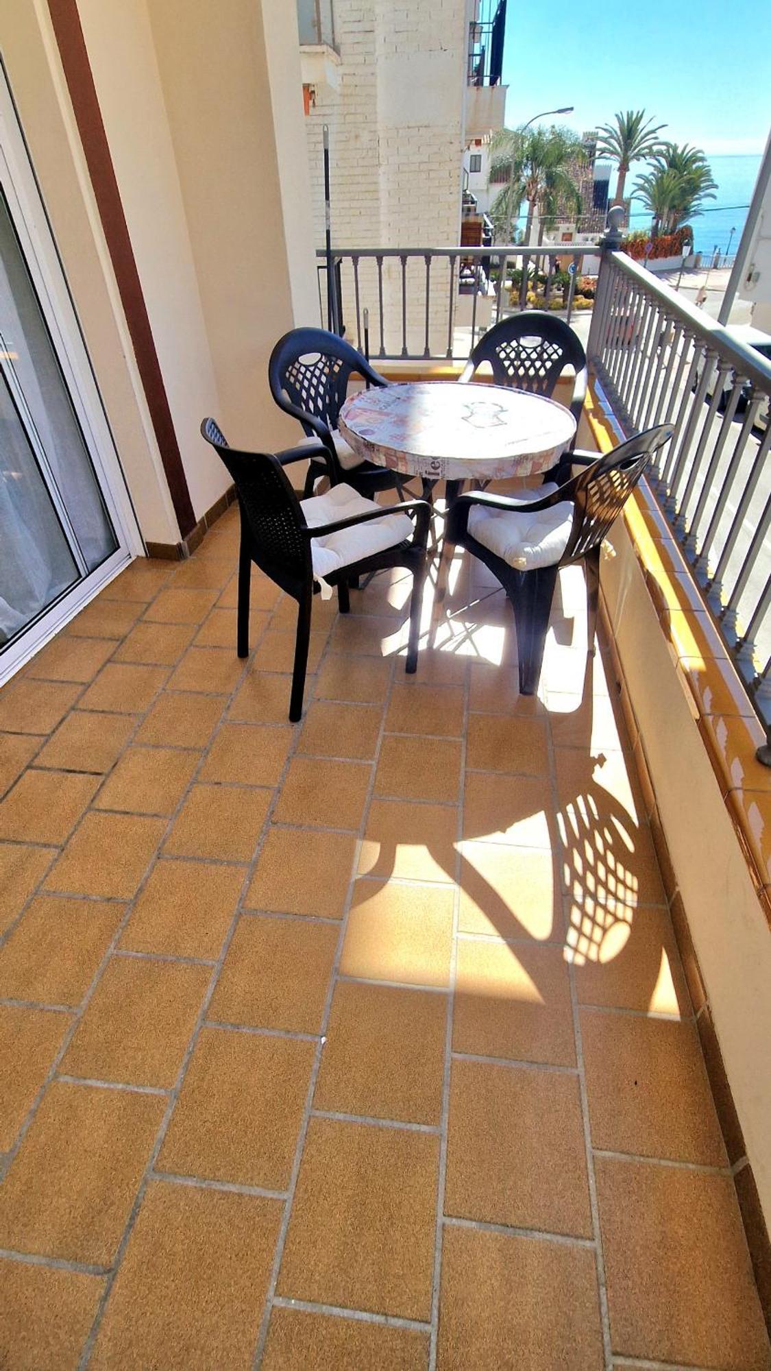 Apartamentos Latin Нерха Екстер'єр фото