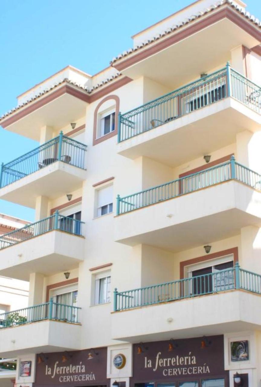 Apartamentos Latin Нерха Екстер'єр фото